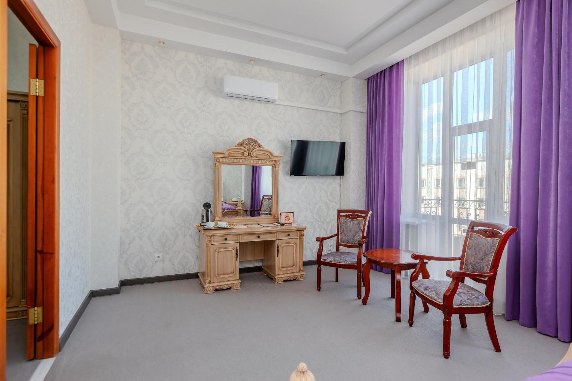 Respect Hotel Pavlodar Exteriér fotografie